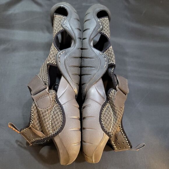 CROCS MEN SWIFTWATER LILEE MESH DECK SANDALS - Picture 8 of 16